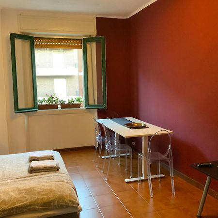 Apartamento Bilocale Lambrate Milán Exterior foto